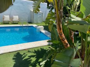 Moon Villa Conil con piscina